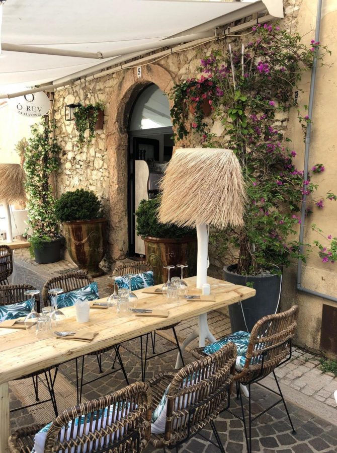 Restaurant terrasse à Cassis Restaurant terrasse à Cassis